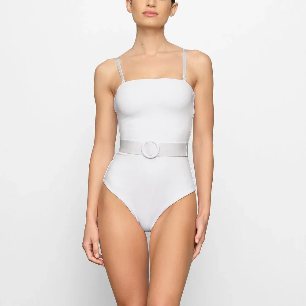 SKIMS Sculpting Swim Strapless One Piece Swimsuit Belted Marble White NWT 4X